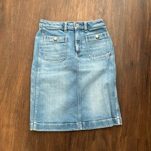 Banana Republic - Denim Pocketed Midi Skirt